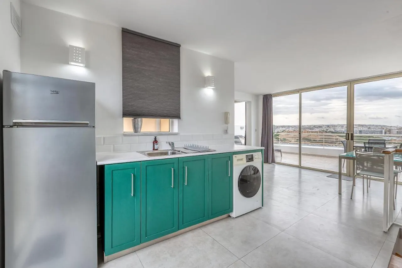 49/3 Seafront Duplex Penthouse In Valletta 0*,